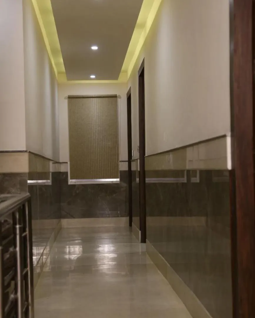 Отель Aangan Regency Шимла 4*,  Индия