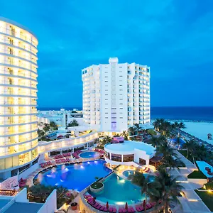 Resort Krystal Grand