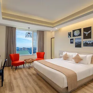 Hotel The Nilaya, Shimla