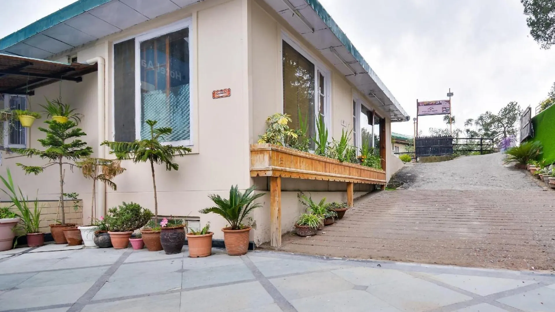 Aangan Regency Hotel Shimla
